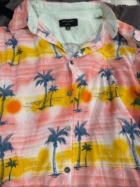 Ocean Current Pink, Yellow & Blue Palm-Print Short-Sleeve Button-Up Shirt